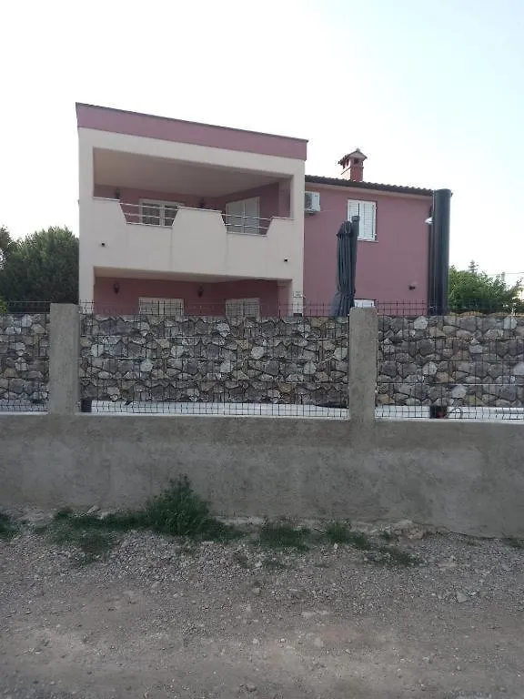 לאבין Apartmani Leiva דירה